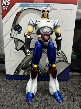 مجسم جومارو ٣٦ سم رزن