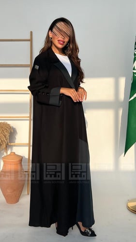عباية سوداء فاخرة بأكمام واسعة وتفاصيل زيتية- 1465