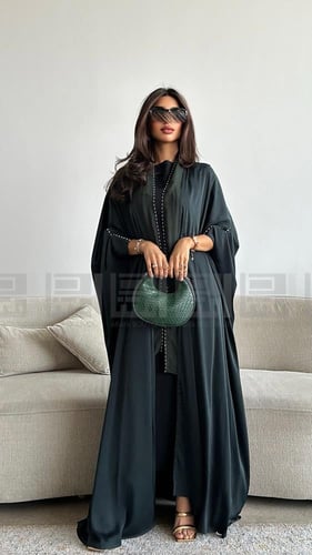 بكج البشت الأسود و الأخضر الكريستالي الصيفي- 1583