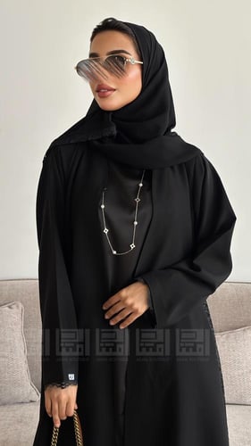 عباية عيد سوداء كلوش كامل تزدان بالدانتيل- 1548