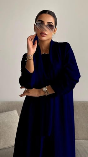 عباية كحلية صيفية ثلاث قطع بتصميم عصري من الحرير ا...