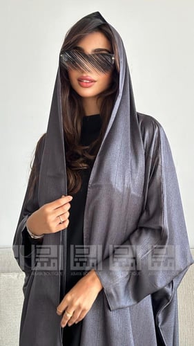 بكج عباية دبل فيس بشت اسود وفضي 1495