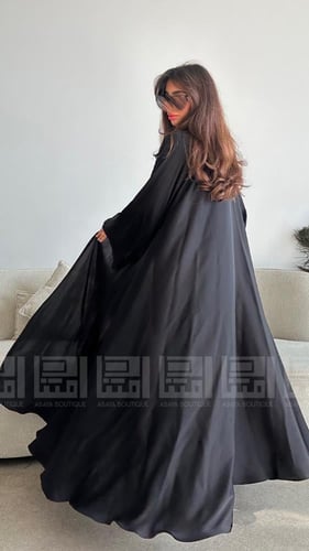 عباية كلوش سوداء صيفية أنيقة بقماش بودرة- 1321