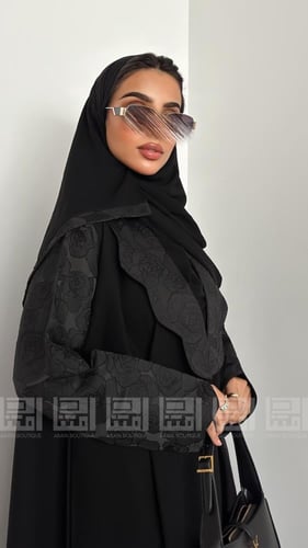 عباية عيد أنيقة بتصميم ربع كلوش وجاكار مورد- 1540