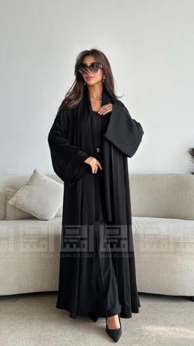 بكج عبايتين حراير الصيفية الأنيقة بتصميم A-LINE- 1...