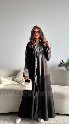 عباية سوداء أنيقة بقصة نصف كلوش- 1398