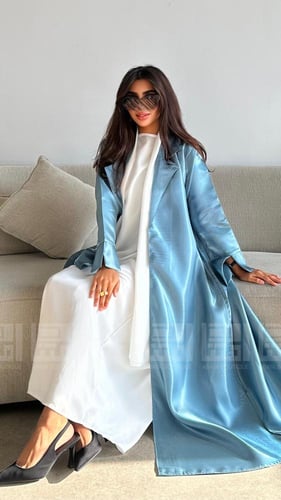 عباية صيفية ميكادو لامع بأكمام جرس- 1460