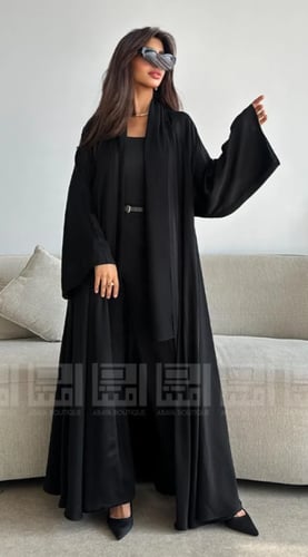 بكج عبايتين عباية سوداء بتصميم بشت و عباية حراير ا...