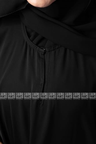 عباية سوداء مغلقة بقصة الكلوش 1303