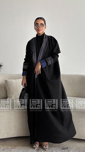 عباية سوداء بتطريز ملكي فخم- 1057