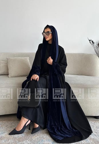 بكج عباية شتوية كحلية بتصميم أنيق وأقمشة متجانسة-...