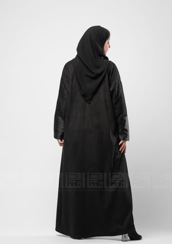 عباية بليزر شتوية سوداء 1341