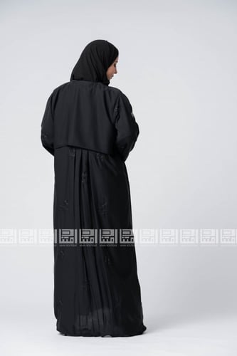 عباية زهو ، بتصميم ترنش كوت 1288