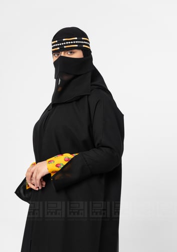 عباية سوداء بقماش الشالكي 1162