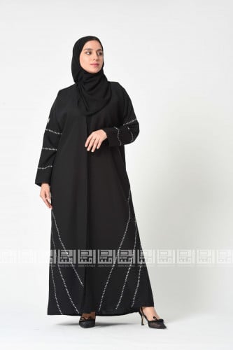 عباية سوداء بخطوط بيضاء مطرزة 1222