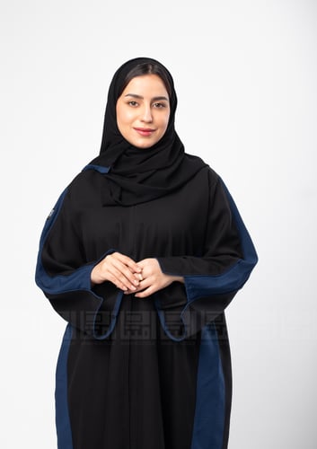 عباية سوداء بتفاصيل مميزة من اللون الكحلي - 1356