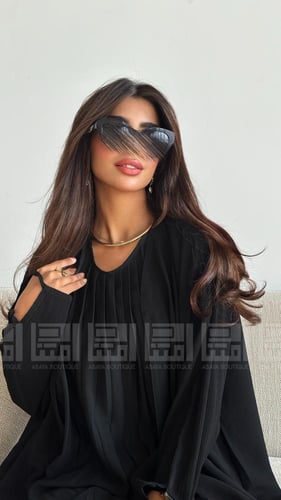 عباية سوداء صيفية يومية بفستان متصل بكسرات من قماش...