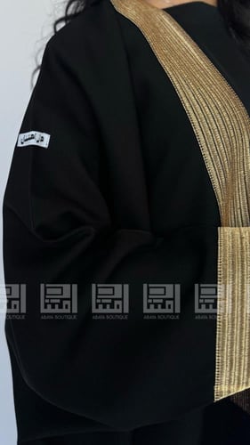 عباية يوم التأسيس بشت فخمة بتصميم فراشة ملكية- 153...