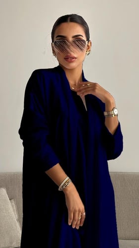 عباية كحلية صيفية ثلاث قطع بتصميم عصري من الحرير ا...