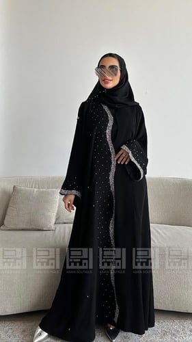 عباية عيد سوداء مزينة بالشك المموج الأنيقة- 1531