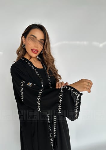 عباية عيد سوداء أنيقة بتطريز شك وفستان داخلي- 1406