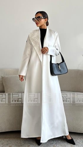 عباية عيد كريستالية بيضاء من قماش ميكادو الفاخر- 1...