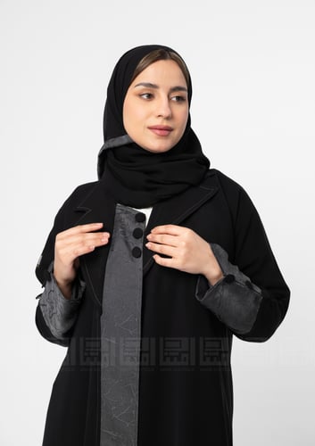 عباية سوداء يومية بقماش لمياء والجاكار 1370