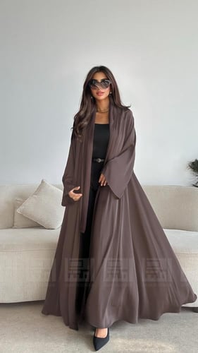 عباية كلوش صيفية بقماش حراير بني فاتح بتصميم A LIN...