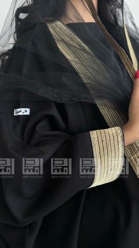 عباية يوم التأسيس بشت فخمة بتصميم فراشة ملكية- 153...