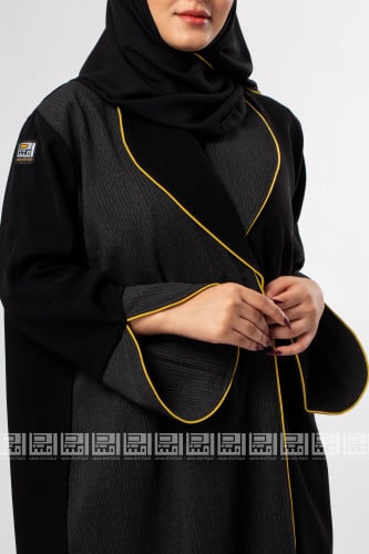 عباية سوداء عملية بتفاصيل أنيقة- 1249