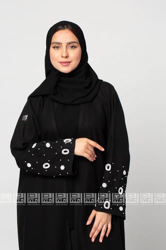 عباية سوداء بشك خرزي من اللؤلؤ 1278