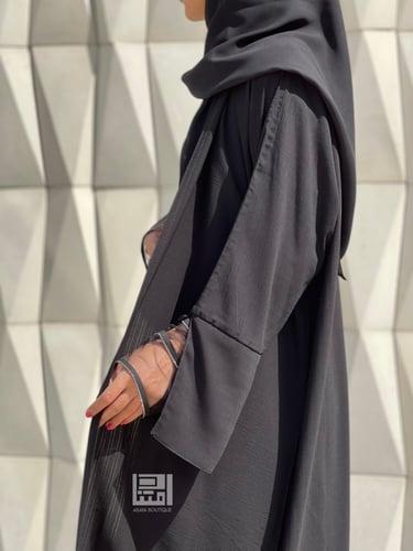 عباية سوداء بقصة اكمام مميزة 1152