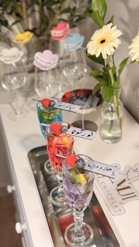 3 اكرليك (كاسات التقديم )