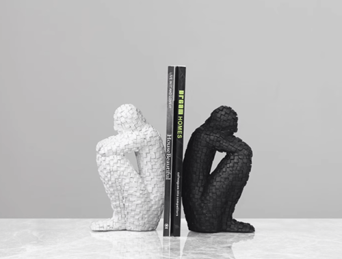 تمثال فسيفساء على شكل جسد متأمل، يمكن استخدامه كمس...