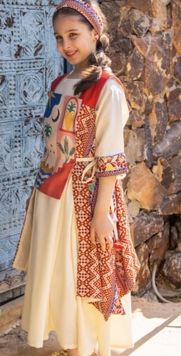 جلابية بناتي انيقة مع طباعة مميزة من قطعتين مع ربط...