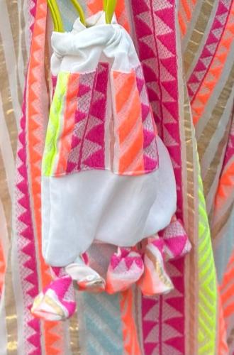 حقيبة انيقة شعبية