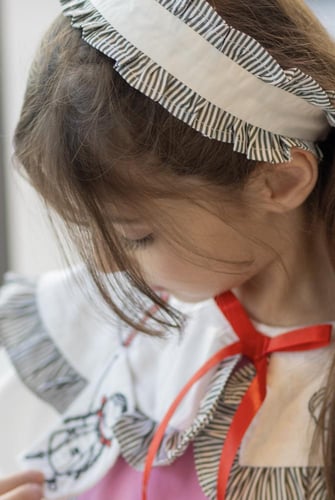 مريول مدرسي انيق ومميز من قطعة واحدة وسحاب خلفي بت...