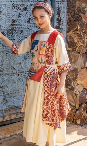 جلابية بناتي انيقة مع طباعة مميزة من قطعتين مع ربط...