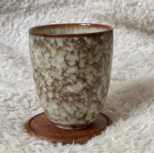 كوب من السيراميك الرملي بتصميم زجاجي ومزيج من الال...