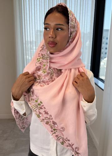 Flamingo velvet shawl