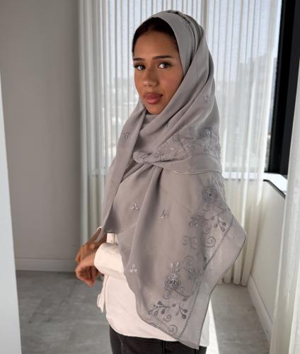 Decorative headscarf with embroidery