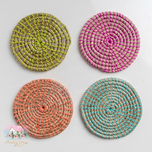 0390 كوستر دائري خوص (عدة ألوان)