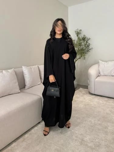 Emirati Bisht Abaya with crystal cuffs