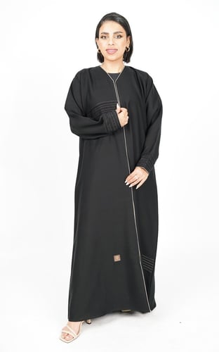 عباية اسود عملية