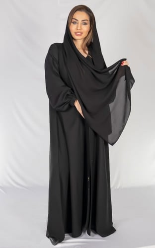 عباية اسود كلوش