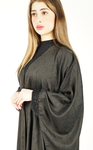 عباية بشت اسود