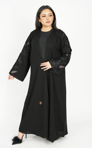 عباية اسود تطريز