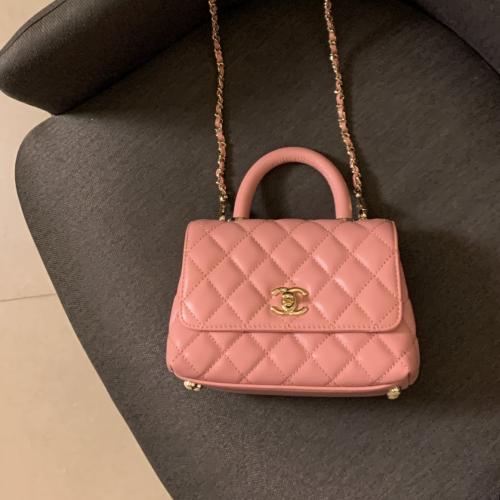 شنطة شانيل كوكو هاندل ميني بنك هارد وير"ذهبي"مقاس 19cm