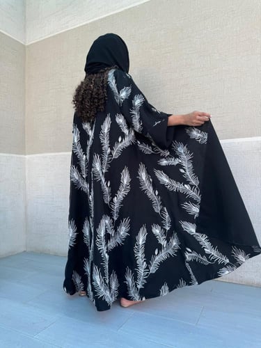 عباية دبل فيس أسود فاحم