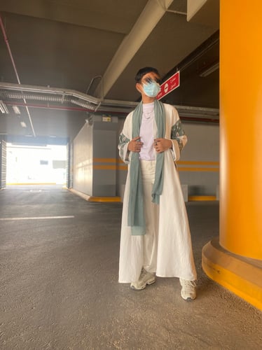 كريب بحريني بأكمام لنن هندي أخضر